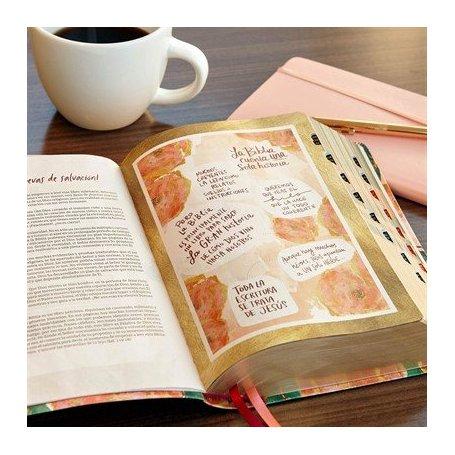 Biblia RVR 1960 Devocional Centrada en Cristo Floral Símil Piel con Índice